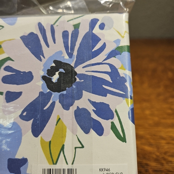 Kate Spade Boxed Madison Floral Small Slim Card Holder - Picture 6 of 6